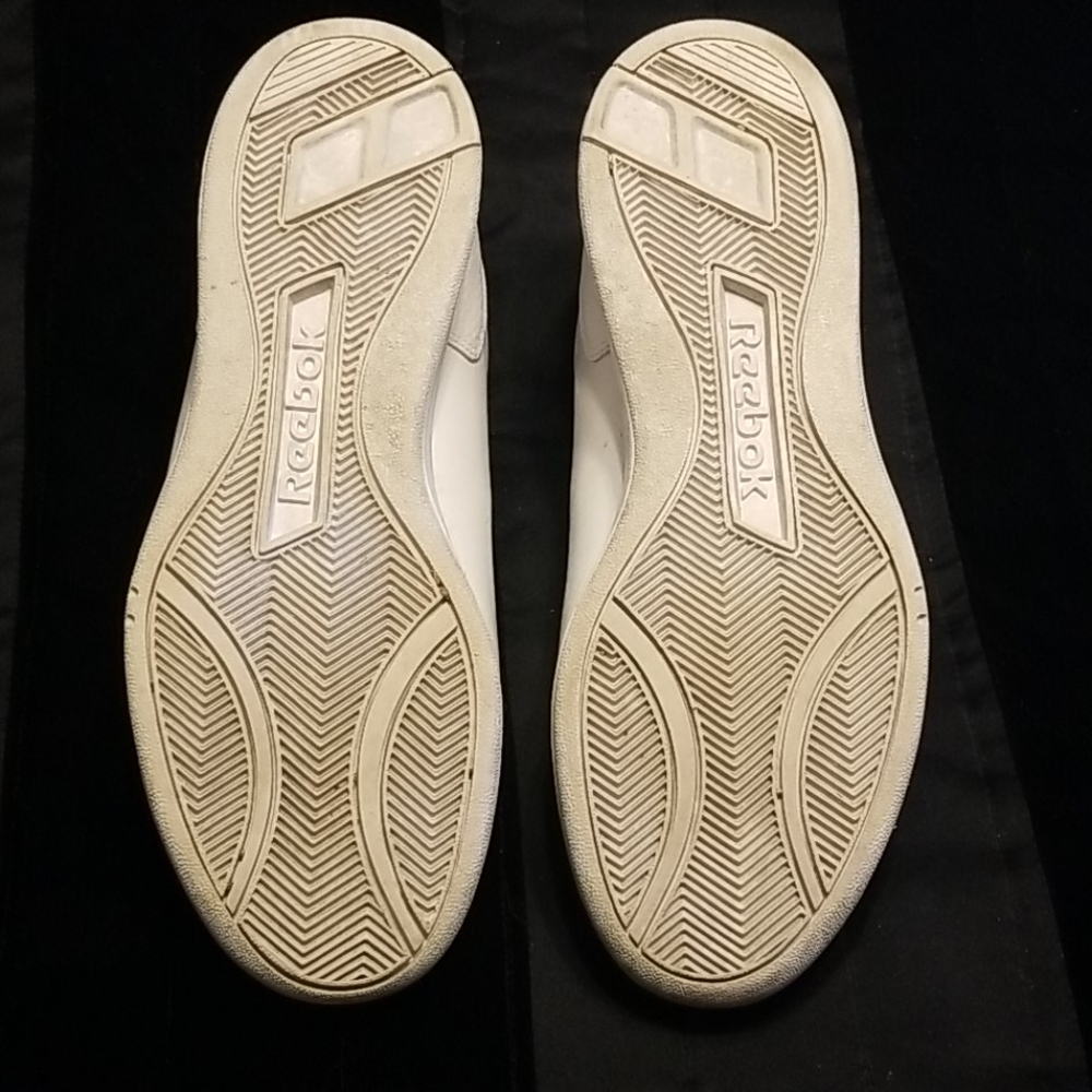 Men's Reebok shoes - Picture 3 of 6